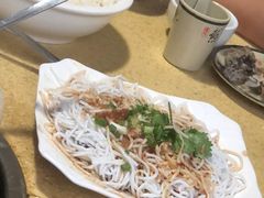 -东巴谷野生菌火锅餐厅