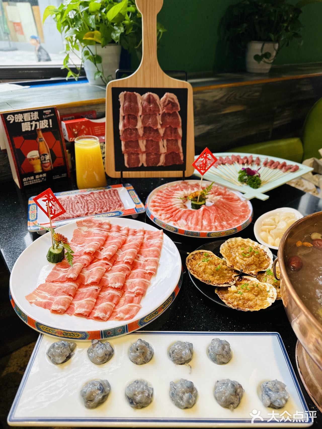 来京悦沉浸式大口吃肉肉✌️