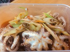 -臻鲜燕海鲜融合餐厅(金陵style店)