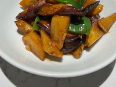 -关东小磨东北菜(漕河泾印象城店)