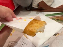 -麦当劳(上海虹桥站30B检票口楼上)
