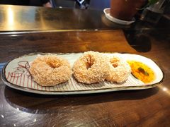 炸虾饼配泰国梅子酱-帕蓝·暹罗料理(大学路店)