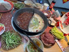 -赵美丽·重庆社区火锅·直营店(火车东站·中豪国际店)