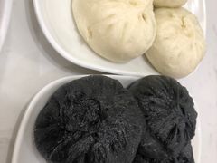 -李与白包子铺(桐梓林店)