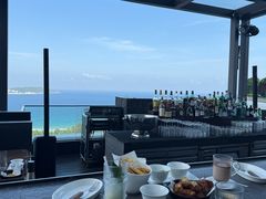 -瑰丽酒店·海吧·天际下午茶·现场DJ·天台酒吧