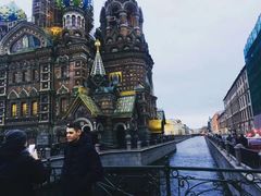 -滴血救世主教堂