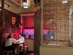 -泥糊破店小酒馆·团建聚餐(南京西路店)