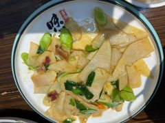 -民间瓦缸煨汤館(嵩山路店)