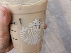 -星巴克臻选(呼和浩特维多利摩尔城店)