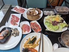 -梅园国际大酒店·自助餐厅(光明港店)