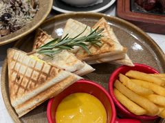 -西语·炭烧牛排(卓越中寰店)