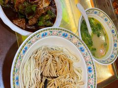 -金杨拉面王小吃面馆·牛三宝面·红烧牛肉粉
