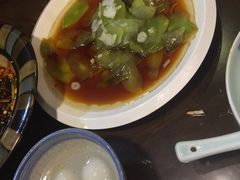 -东口码头·烧鸽子·鱼头泡饼·地方菜(金鹰悦城店)