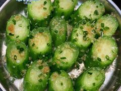 蒜蓉丝瓜-飞尝蚝·顺德菜·鱼生(顺德总店)