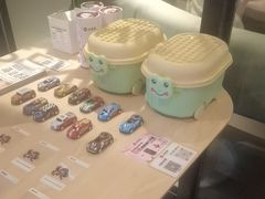 -必胜客(阿罗海店)