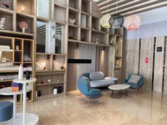 -西安大雁塔科技大学地铁站亚朵酒店