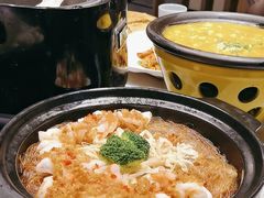 -有红鸡毛店·川菜(建设路店)