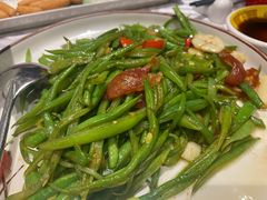腊肉炒四季豆-狗不理(水上北路旗舰店)