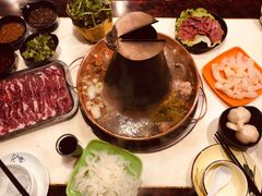 羊骨头锅底-颐品居涮肉(乌鲁木齐中路店)