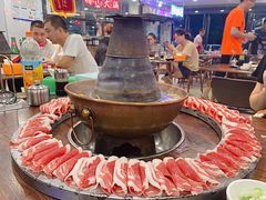 -周嵘铜火锅