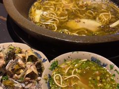 -石锅苗苗鱼(武汉首店)