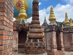 -一寨两国风景区