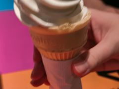 -麦当劳(中二横路店)