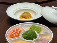 -新光酒家·方亮蟹宴·河豚(浦东店)