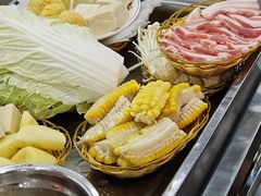 -屯老二农家铁锅炖(奥运村店)