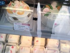 -红宝石·鲜奶小方·海派西点房(南丹店)