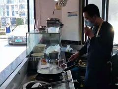 -何永光123鲜牛肉馆(1号店)