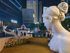 -中航城君尚购物中心