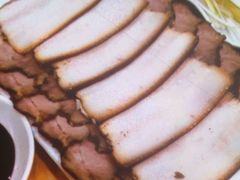 -李连贵熏肉美食酒楼(东市商贸店)