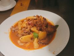 沙湾大盘鸡-西域盛宴烧烤新疆菜清真餐厅(古美店)