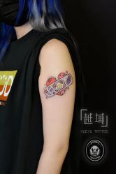 -越域刺青