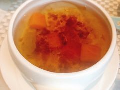 桃胶雪梨子炖木瓜-喜粤8号(四海唐人街店)