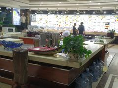 -亚丁湾海鲜大酒店(万泉嘉苑店)