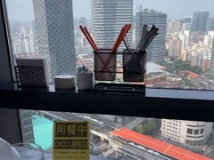 -上海龙之梦万丽酒店