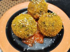 墨鱼芝士饭团-KCOOKING概念韩餐(世茂52+店)