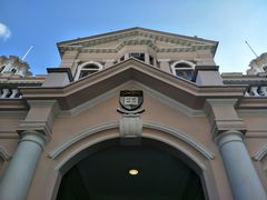 -香港大学