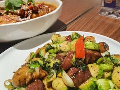 -港丽餐厅(正大店)