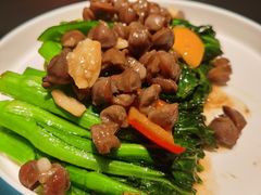 鸽肾炒菜心-羽鸽集·乳鸽专门店·地道顺德菜(岭南站店)