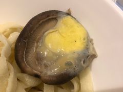 手擀面上的奇特摆盘-刘一锅筋头巴脑(大悦城C店)