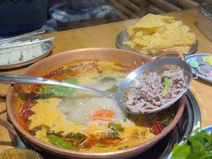 -洱火云南酸菜牛肉火锅(石景山当代商城店)