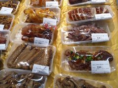 -blt精品超市(高德置地冬广场店)