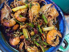 -蚝堡海鲜·威海菜·海肠捞饭·烧烤·亚洲吃蚝公司(幸福门店)