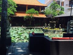 -Pundi Pundi Restaurant