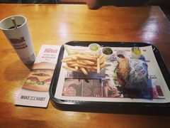 -The Habit Burger Grill 哈比特汉堡(复兴soho店)