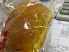 南瓜脆皮芝士包-BROAD面包路·欧式面包(龙湖时代C馆店)