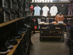 -UNDER ARMOUR(新燕莎奥莱店)